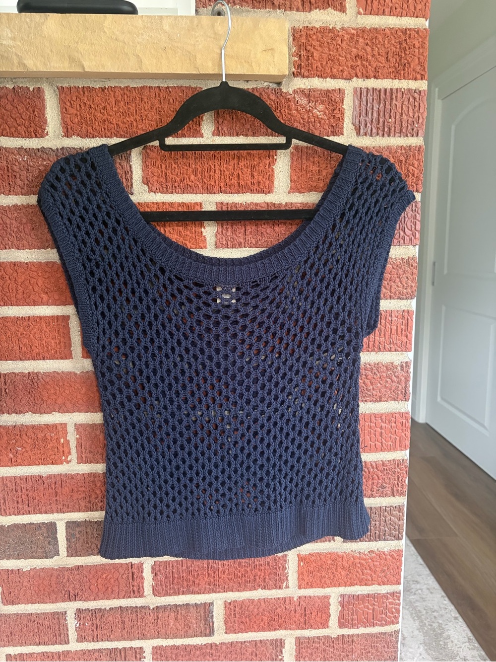 Arizona Jean Company Navy Open-Knit Scoop Neck Top